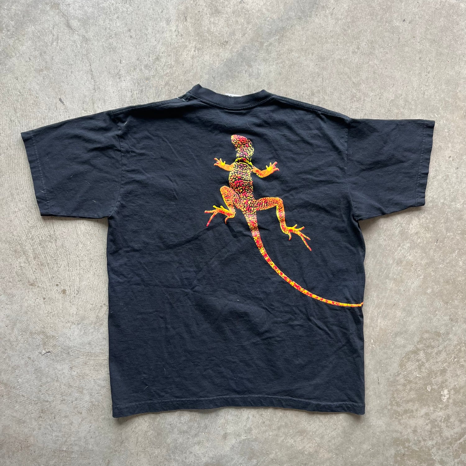XL 90s Marlboro Gecko Tee