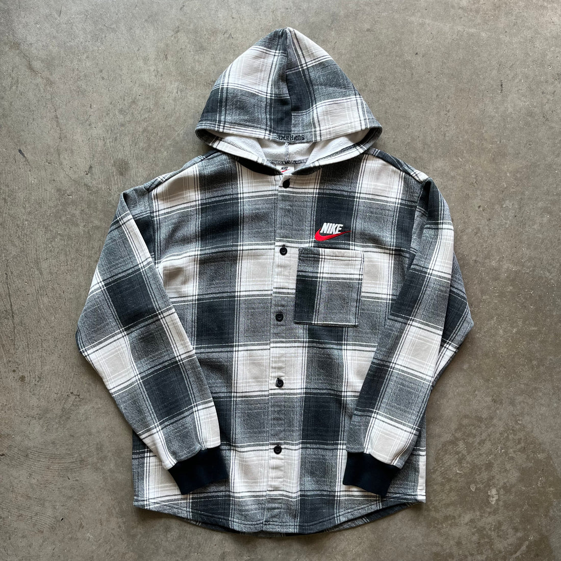 M FW18 Supreme Nike Plaid Hoodie