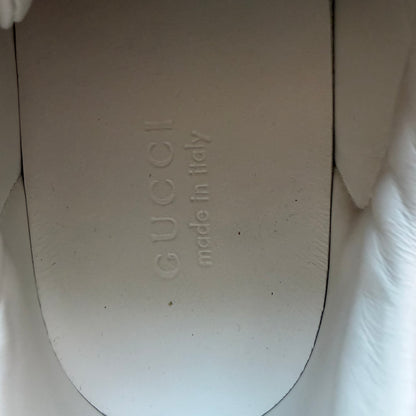 8.5 Used Gucci Ace Embroidered Bee