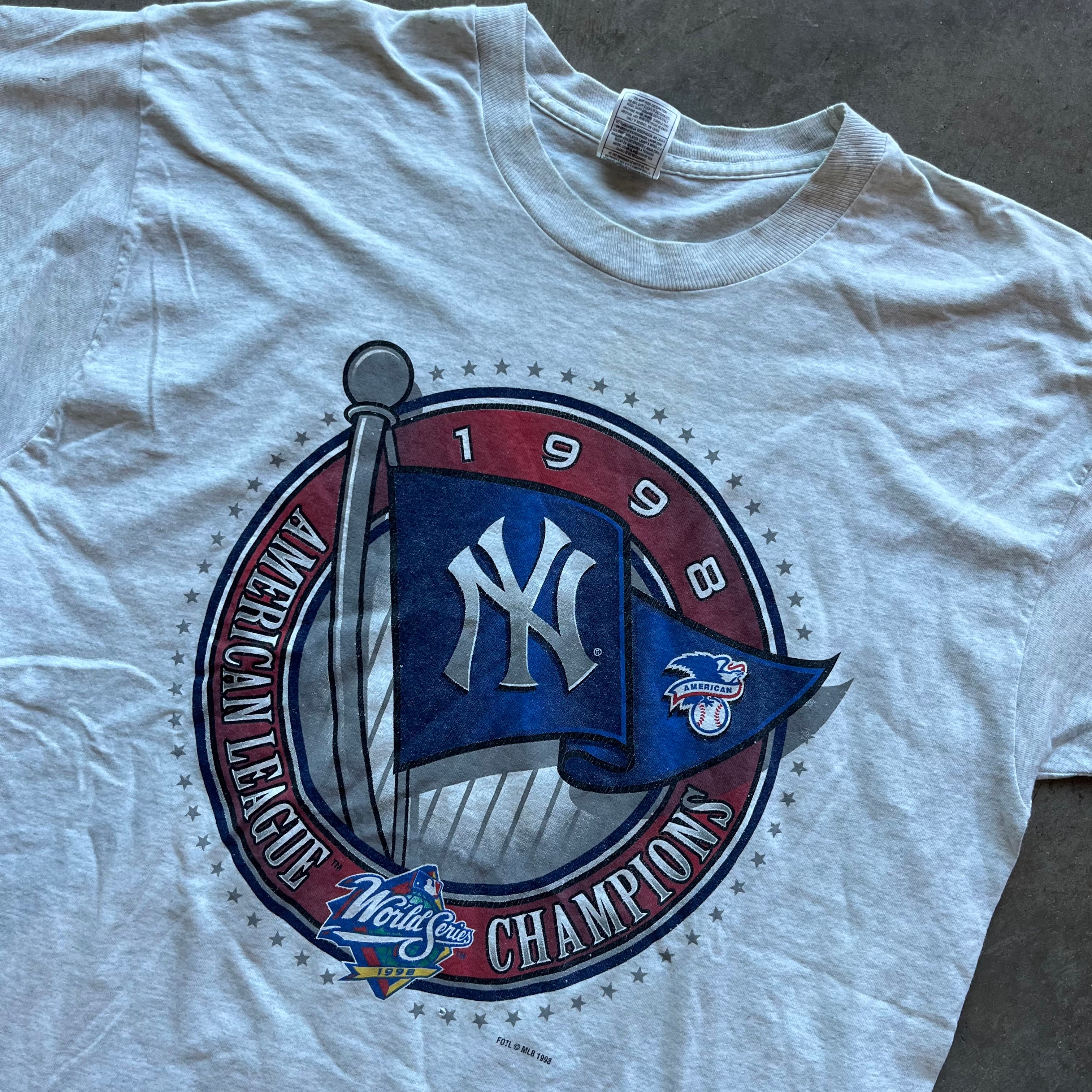 XL 95 Yankees Tee