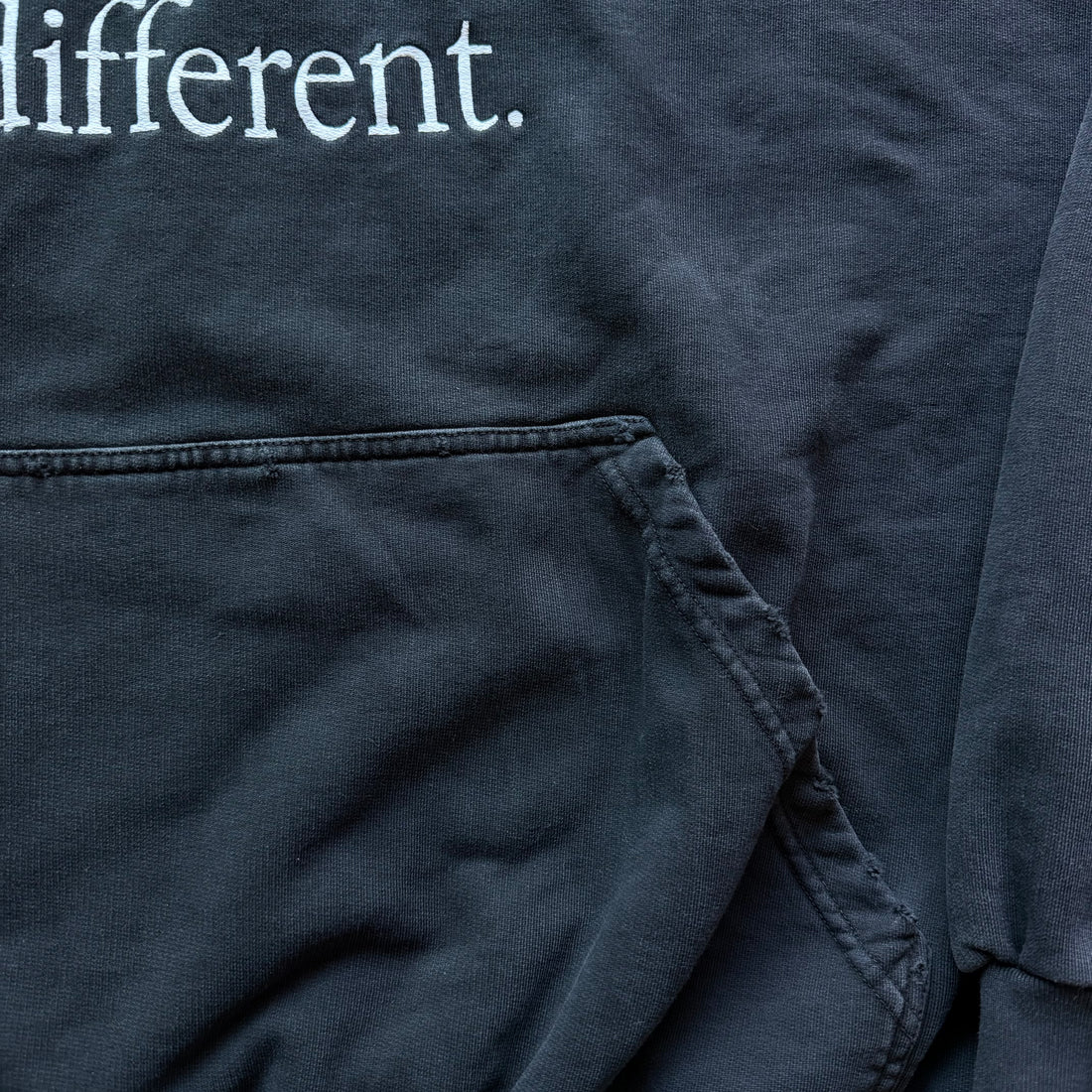 XL Balenciaga Apple Hoodie (3)