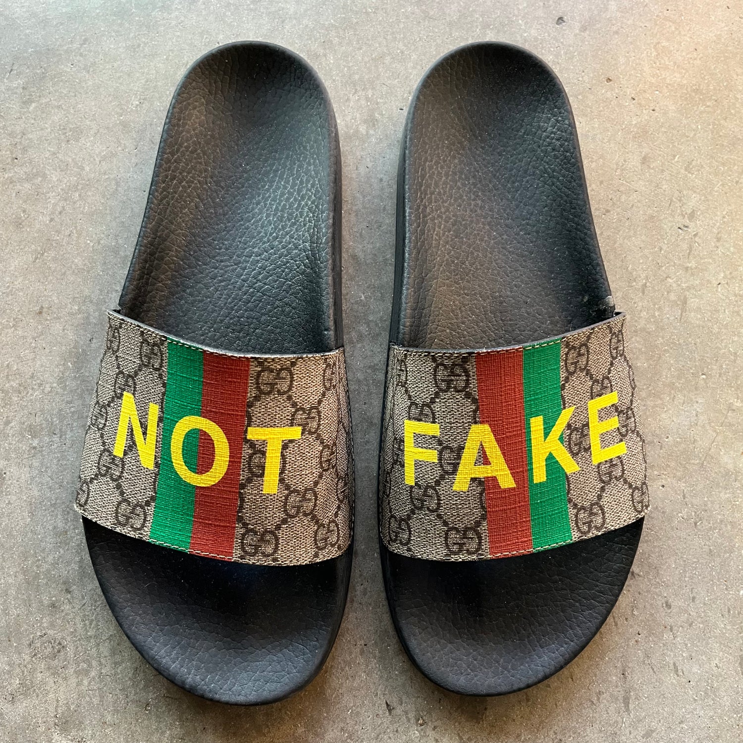 10.5 Used Not Fake Gucci Slides
