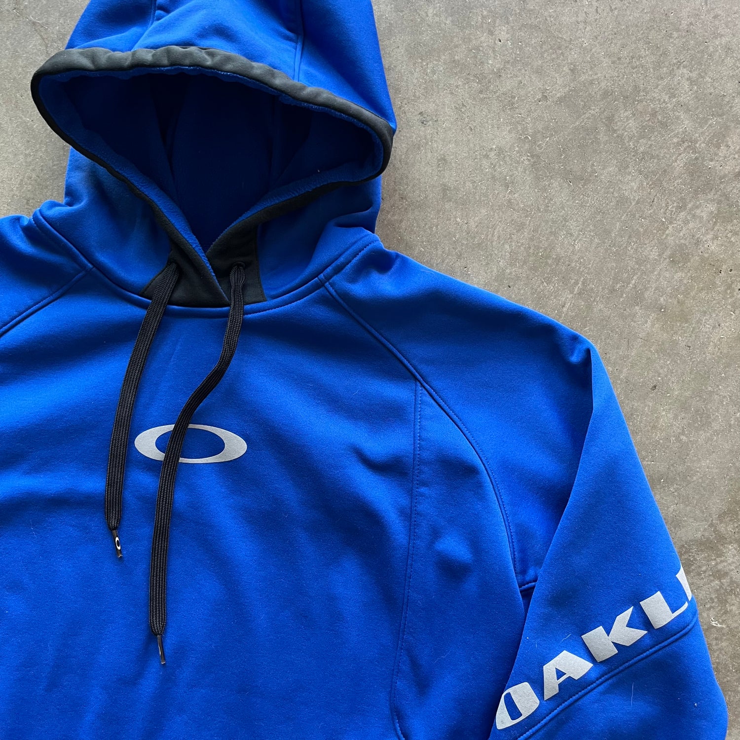 XL Blue Oakley Hoodie