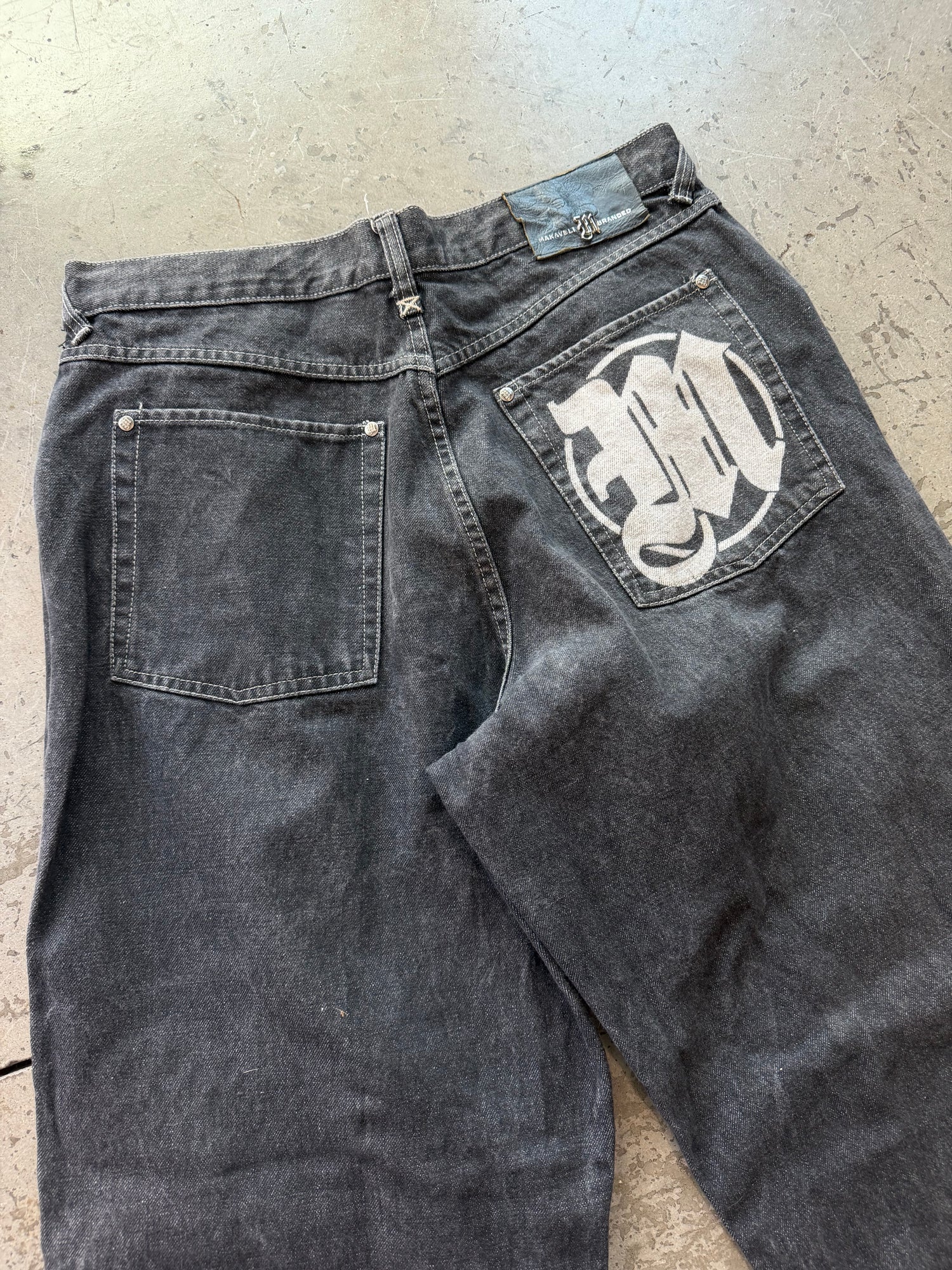 36x34 Y2K Makaveli Tupac Jeans