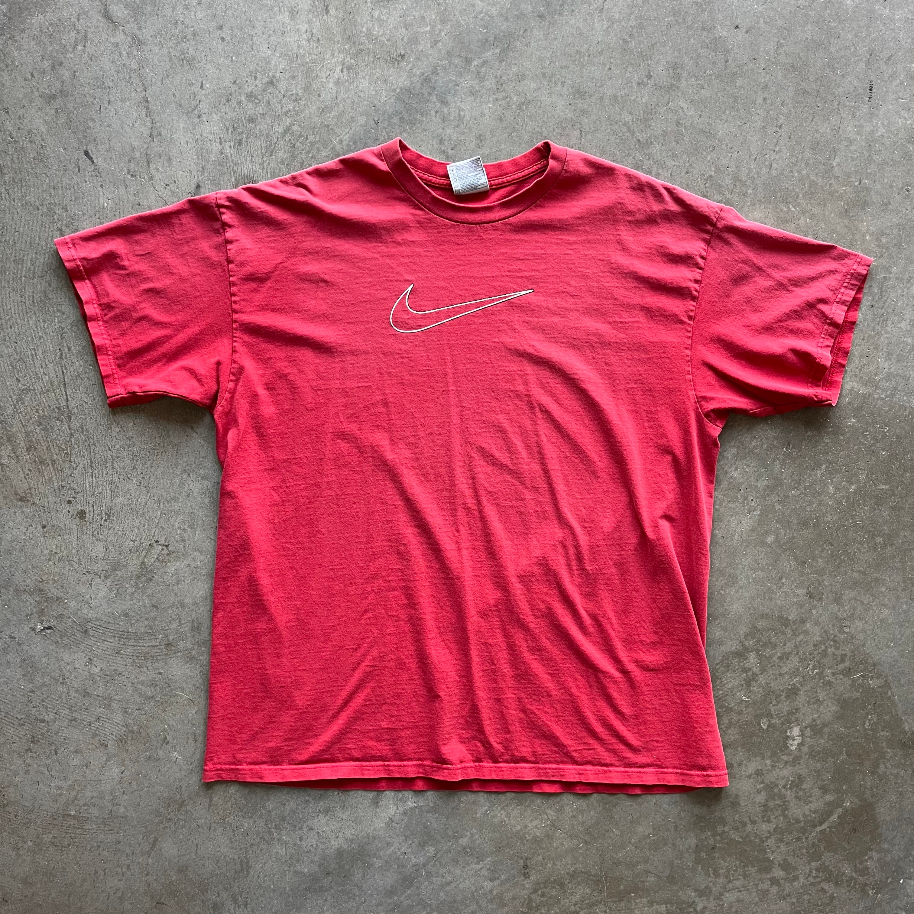 XL 00s Red Nike Tee