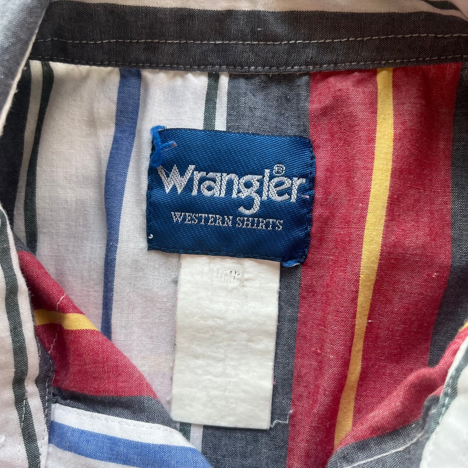 M 90s Wrangler Pearl Snap