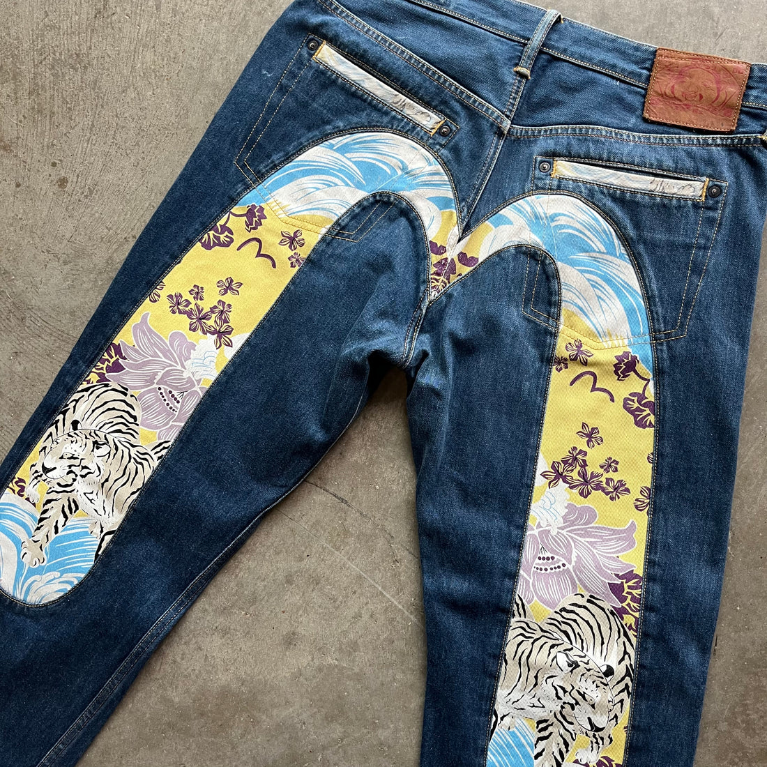 34x31 Yellow Tiger Evisu Jeans