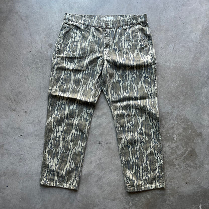 40x32 Camo Carhartt Pants