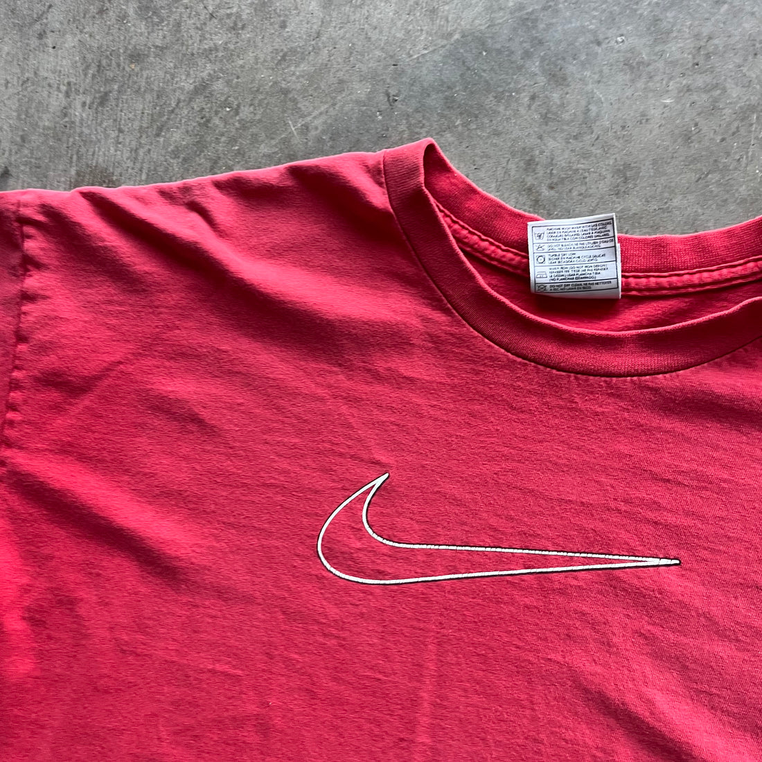 XL 00s Red Nike Tee