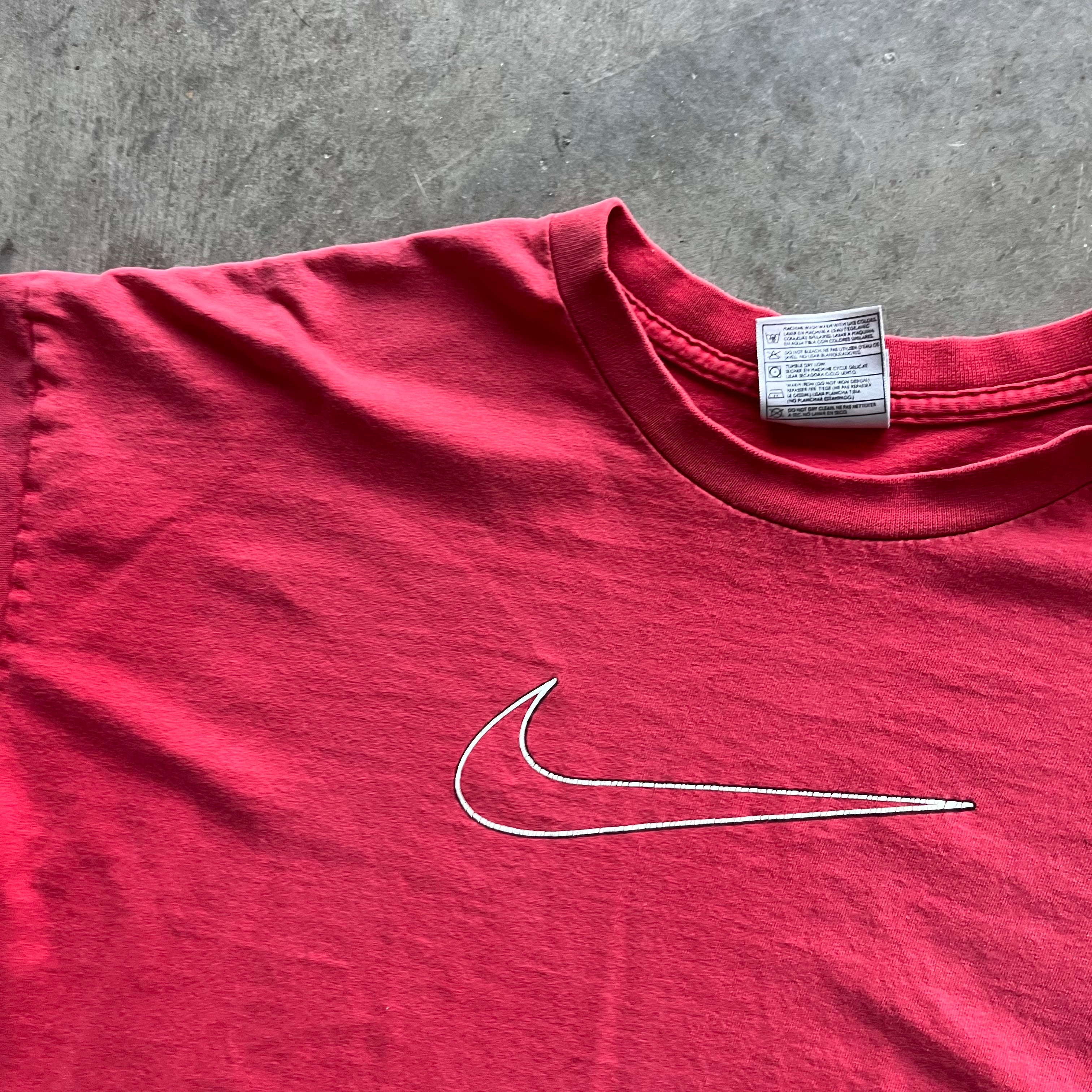 XL 00s Red Nike Tee
