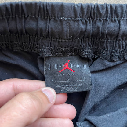 L 00s Jordan Trackpants