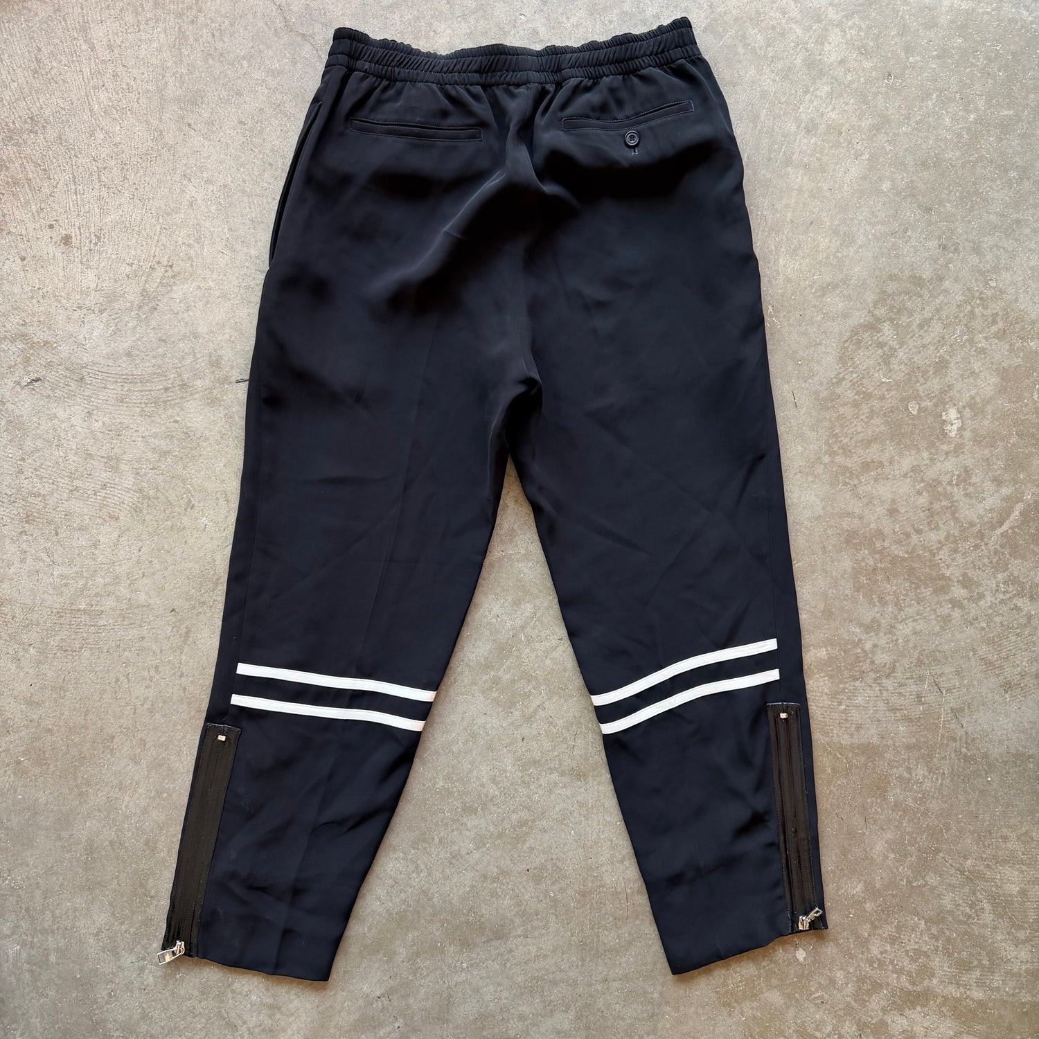 32x25 Alexander McQueen Capri Pants