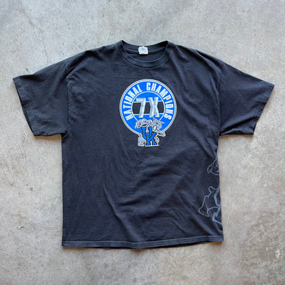 XL 00s Kentucky Tee