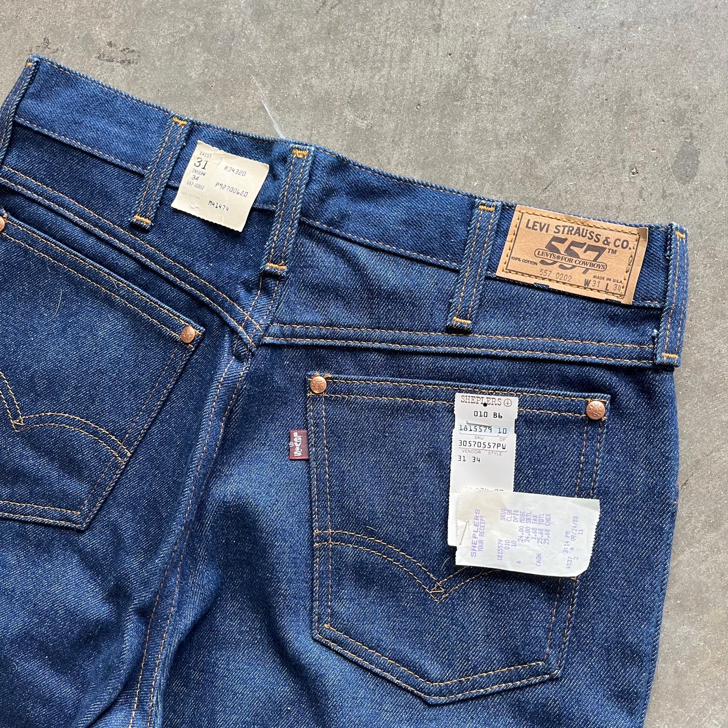 31x34 1988 Levis 557