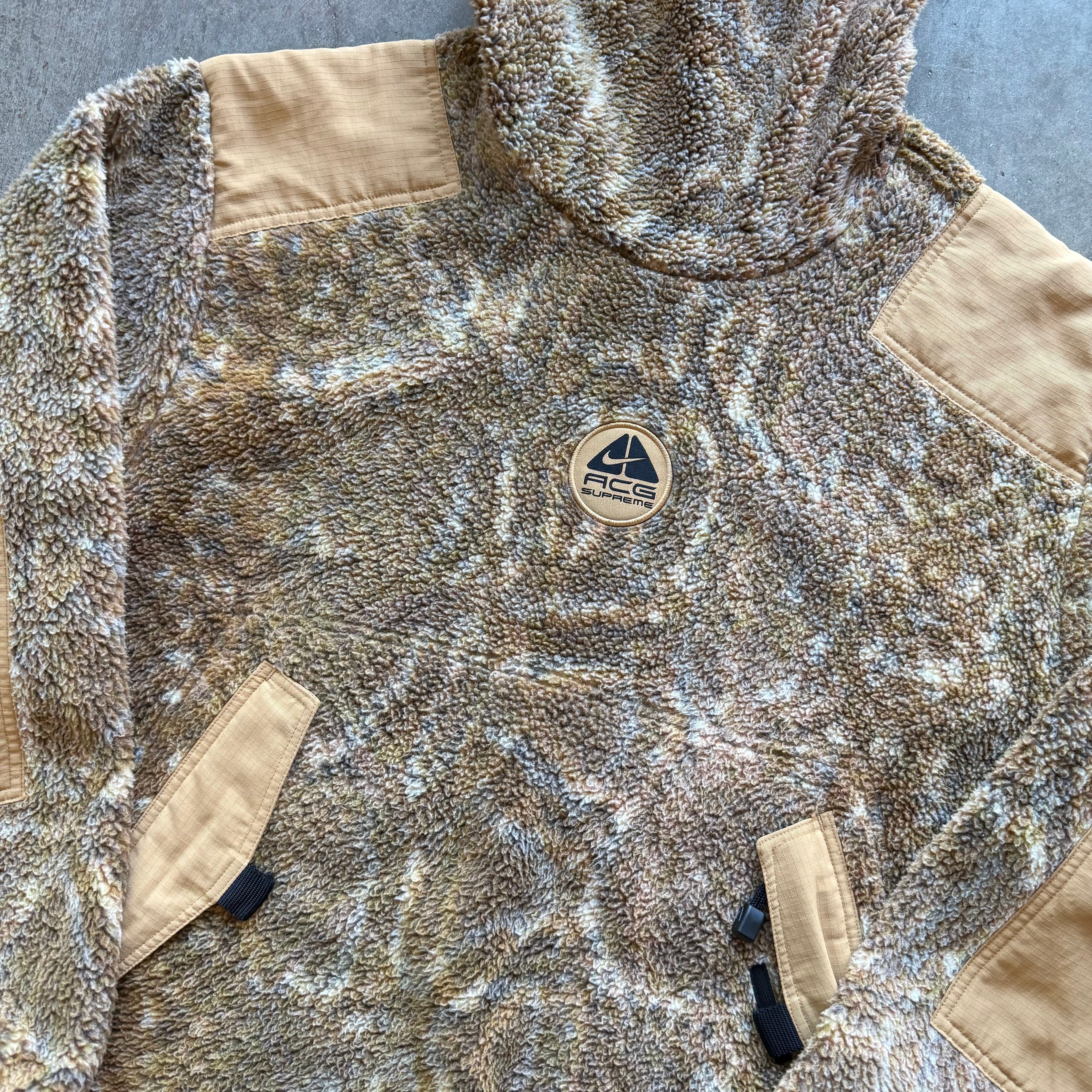 M Supreme Nike ACG Balaclava Fleece