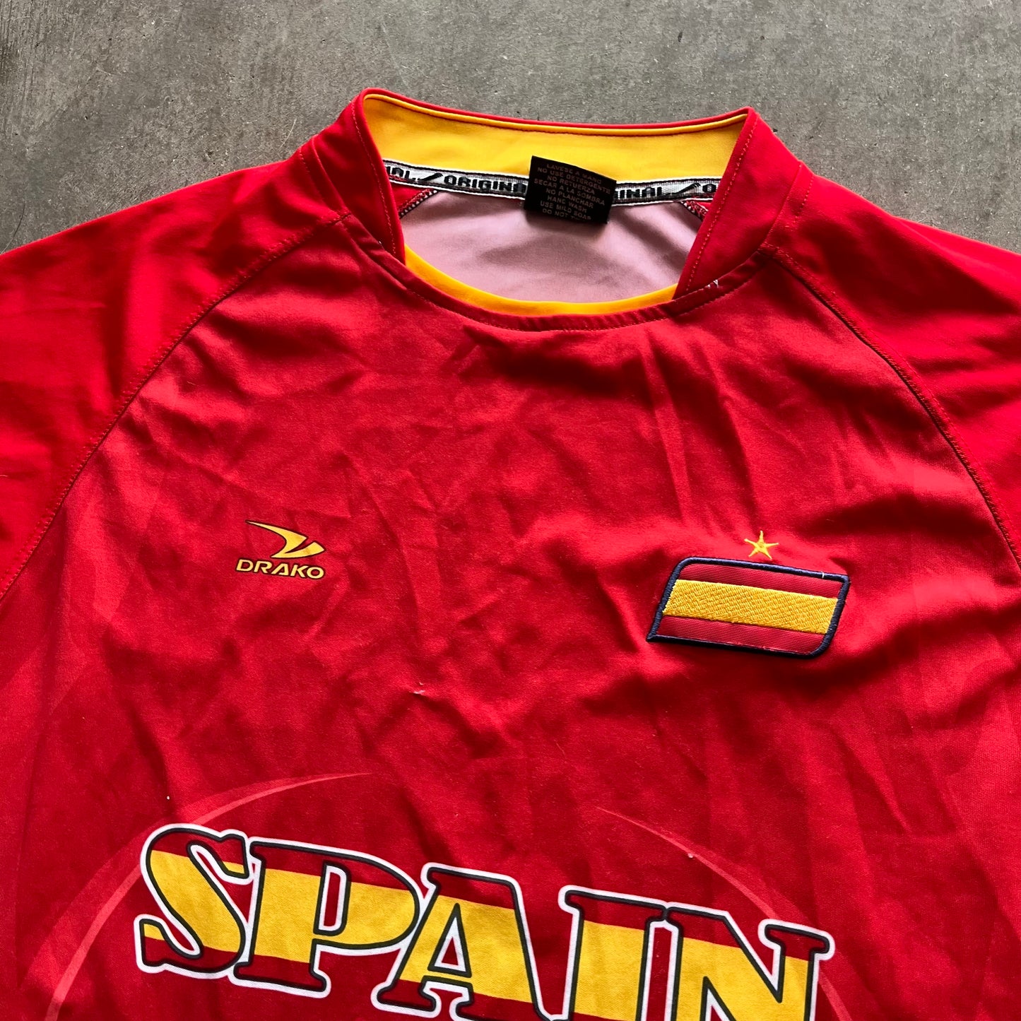 XL 90s Spain Soccer Jersey