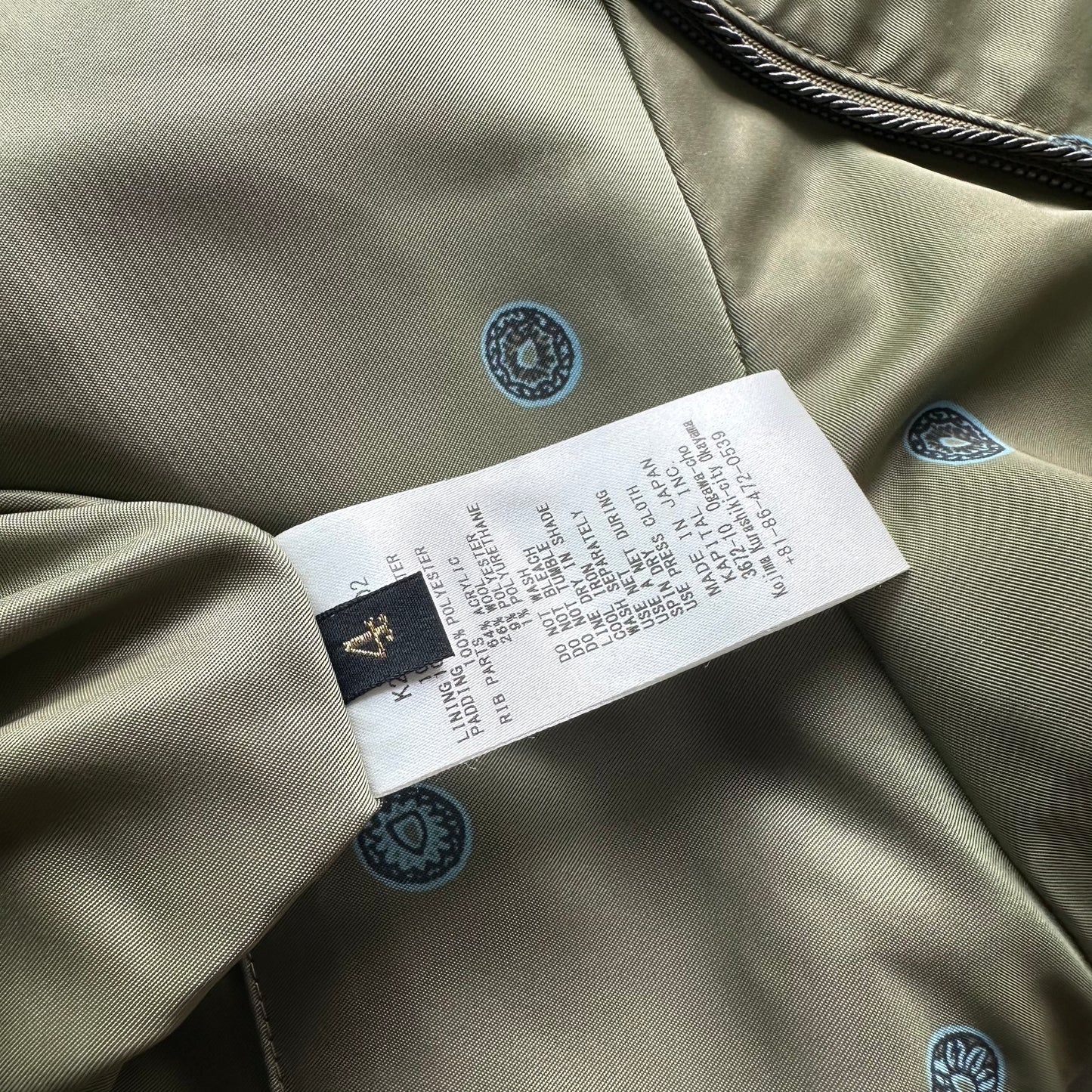 L Kapital Pillow Jacket