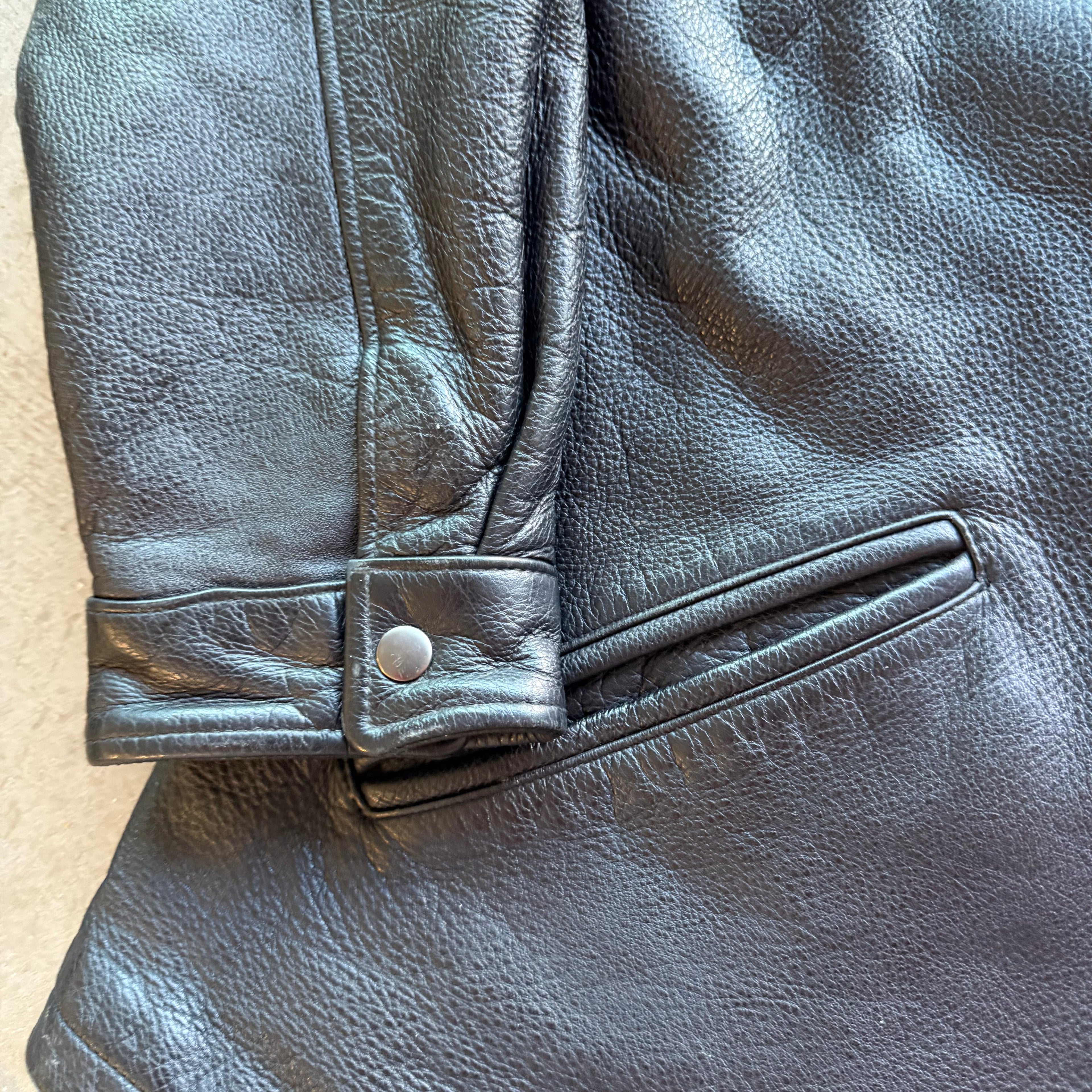 XXL 90s LOGG Leather Jacket