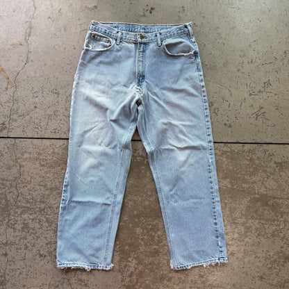 36x32 00s Distressed Carhartt Jeans