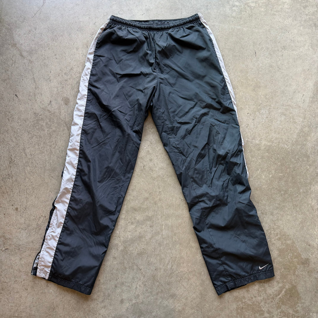 M 00s Nike Track Pants