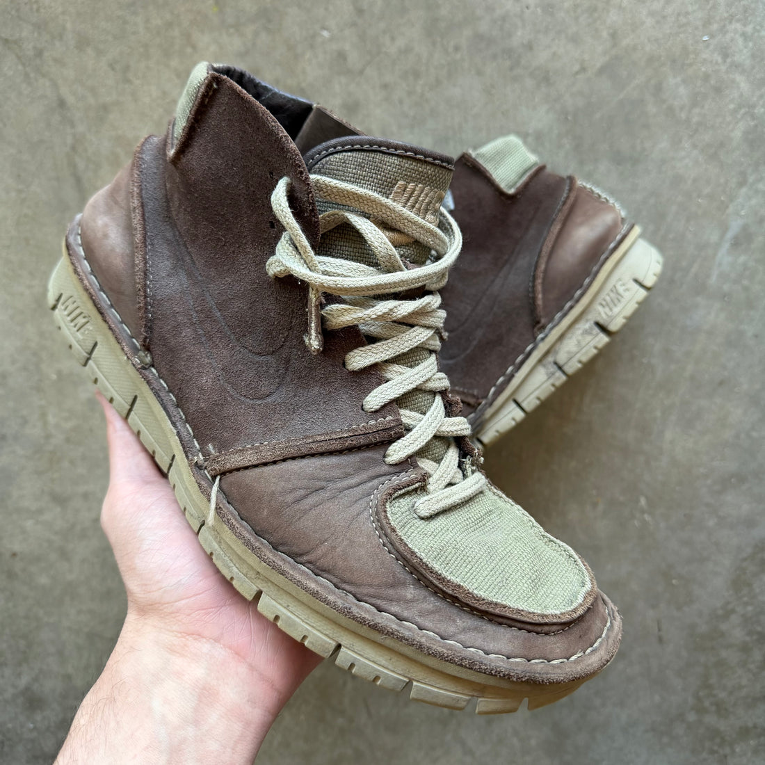 10.5 Used Nike Considered BB Mid 2006