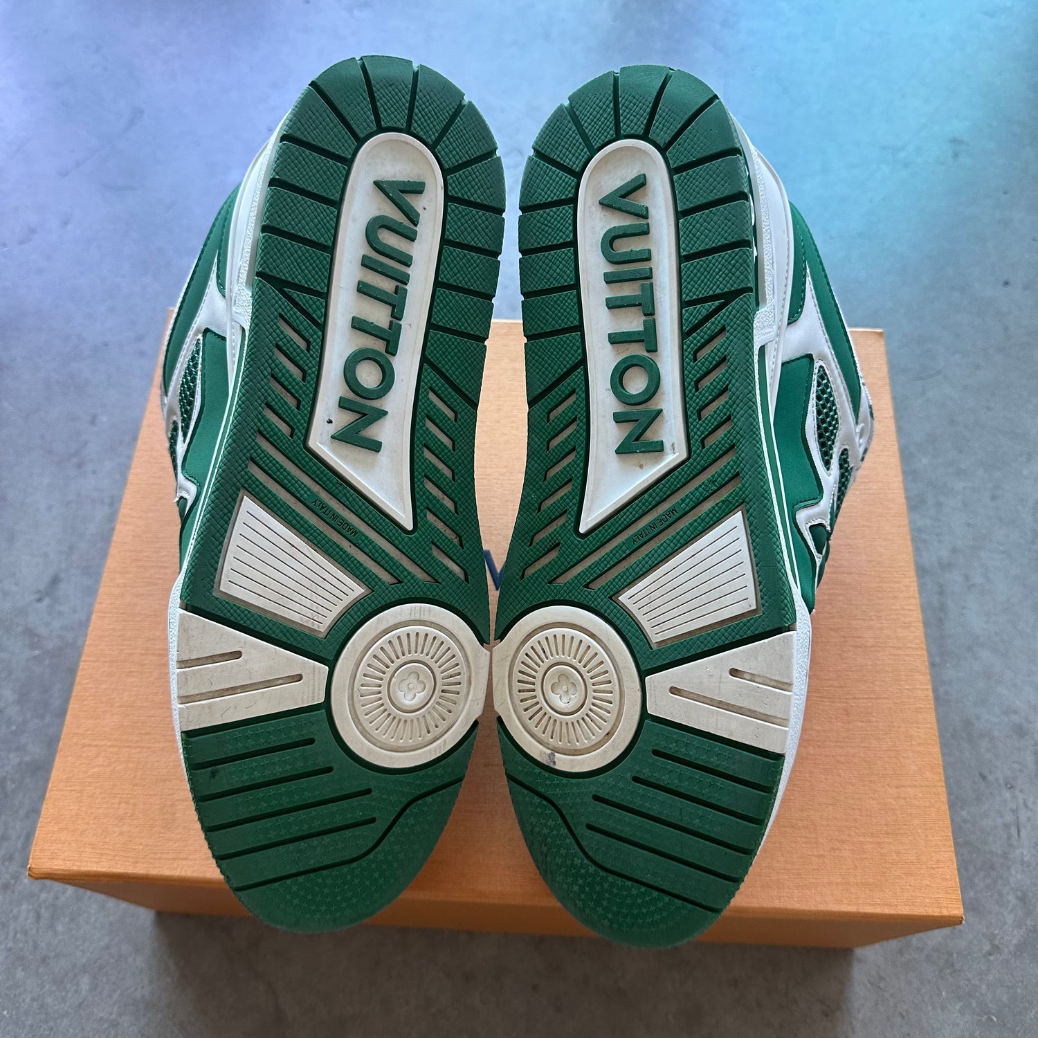 11 Used Louis Vuitton Skate Green