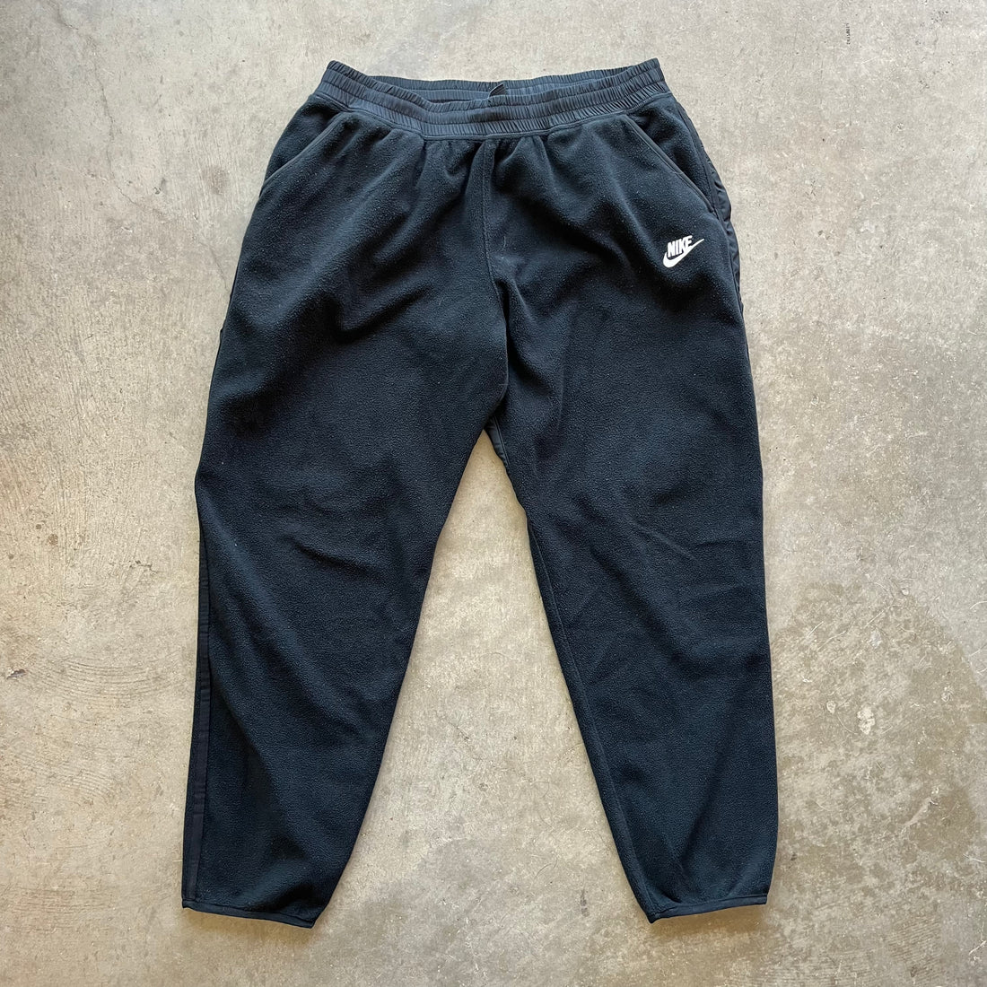 L Fleece Nike Sweatpants