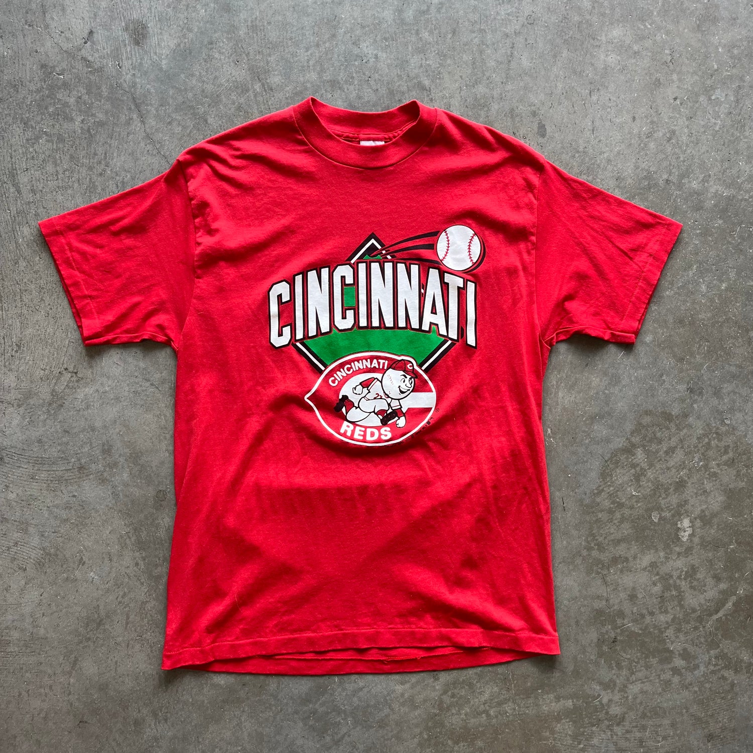 XL 88 Reds Baseball Tee