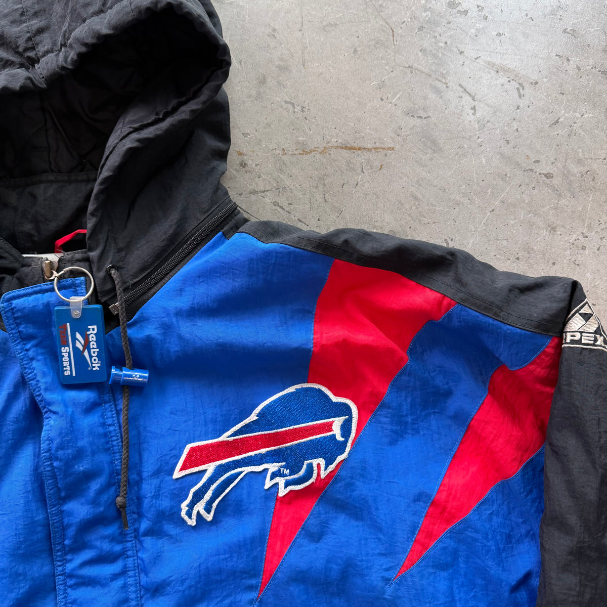 XL 90s Buffalo Bills Sharktooth Jacket