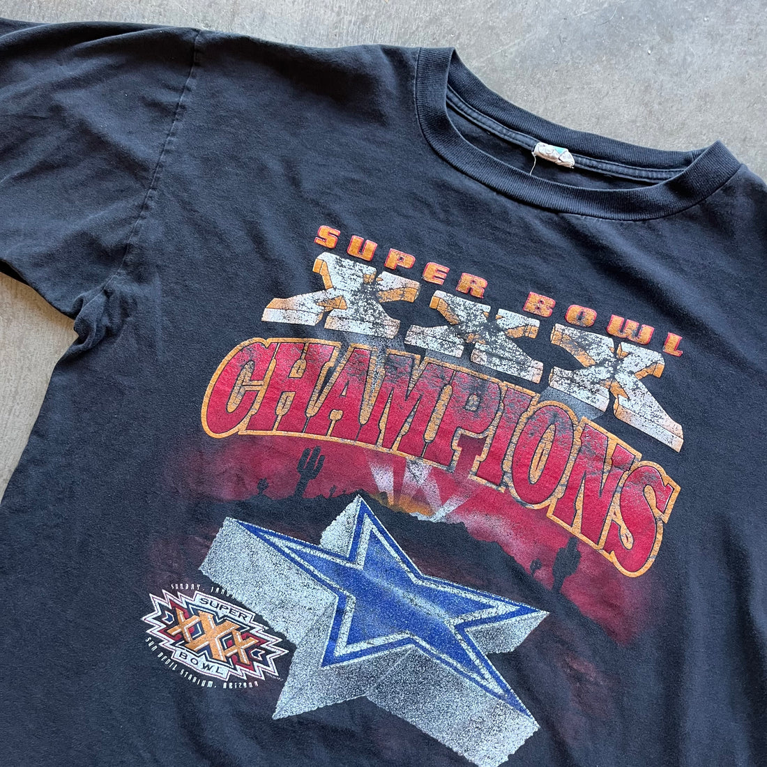XXL 90s Faded Cowboys Tee