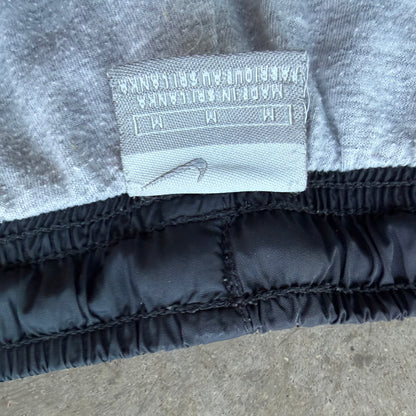 M 00s Nike Track Pants