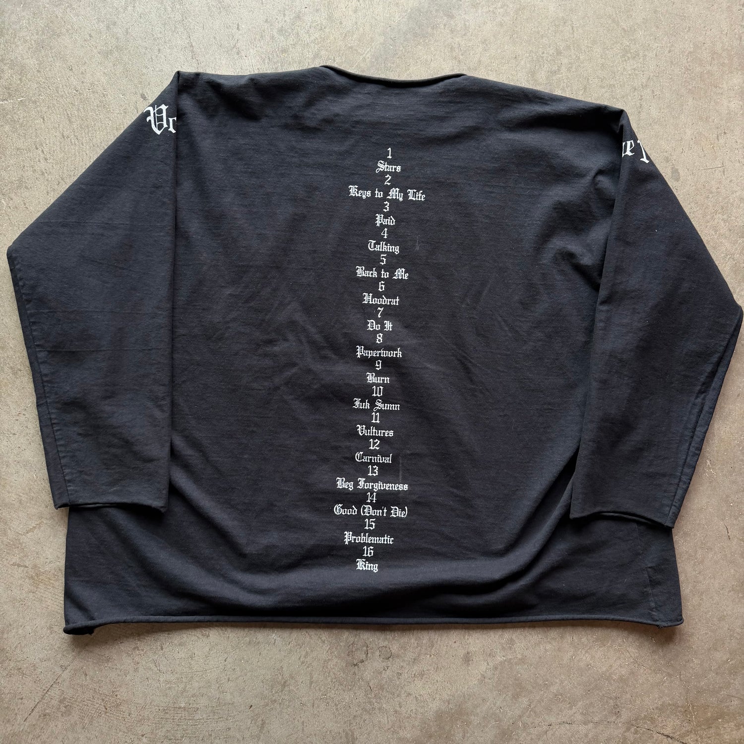 XXL Vultures Black Longsleeve