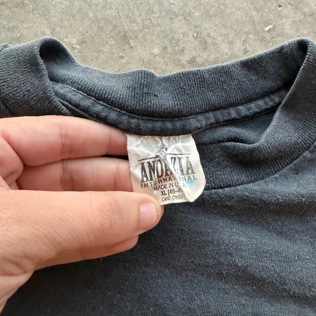 XL 91 MC Escher Hands Tee