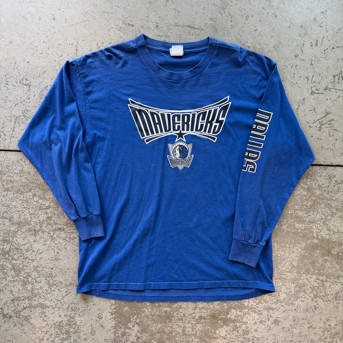 XL 00s Dallas Mavericks Longsleeve