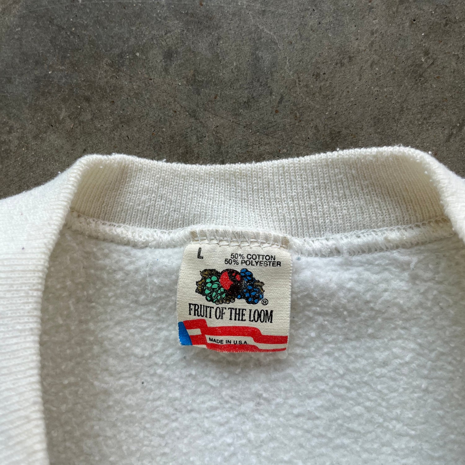L 1989 American Airlines Crewneck