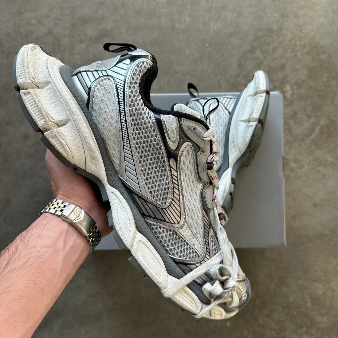 46 Used Balenciaga 3XL Red/Grey