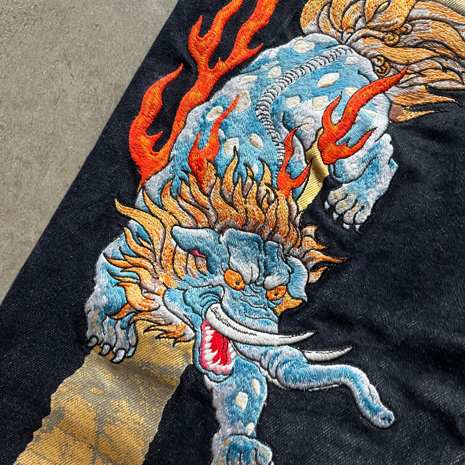 30x31 Evisu Gold Tiger Jeans