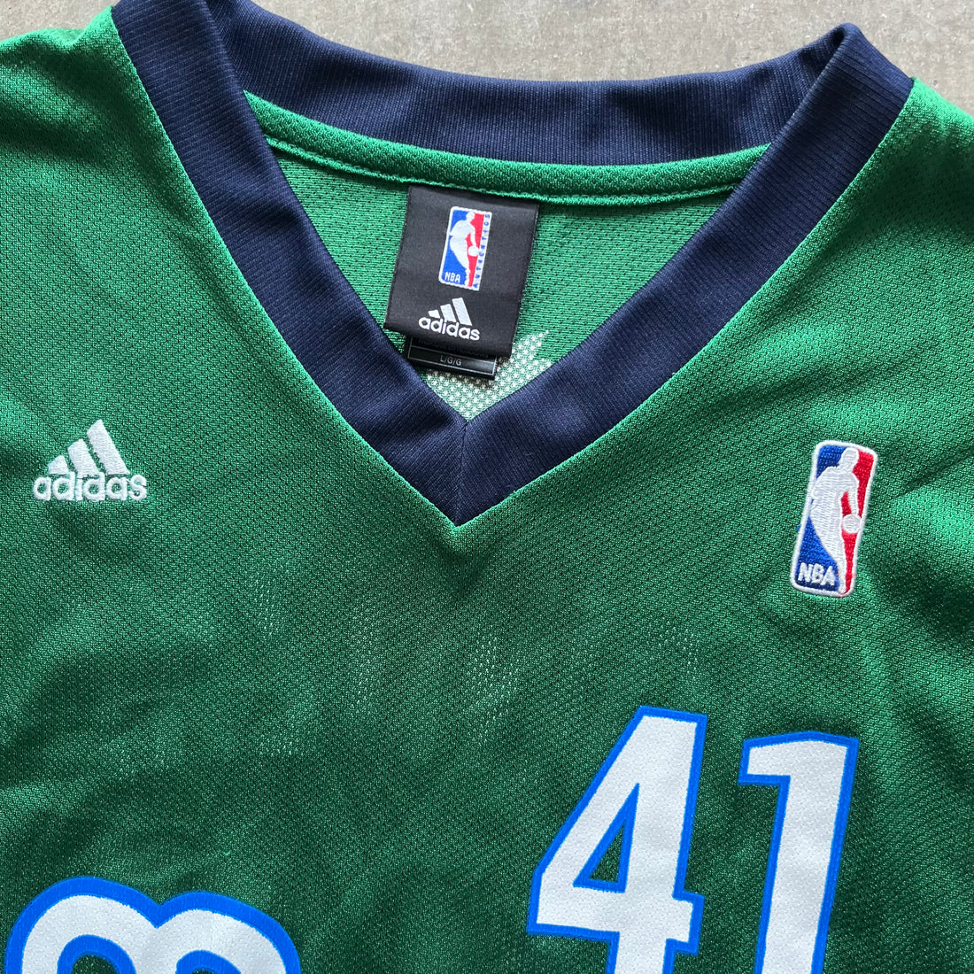 L 00s Mavs Dirk Jersey