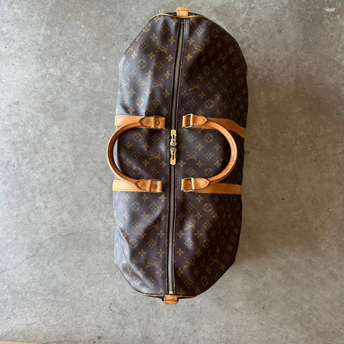 Size 60 Vintage Louis Vuitton Duffle