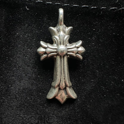 Chrome Hearts Double Cross Pendant