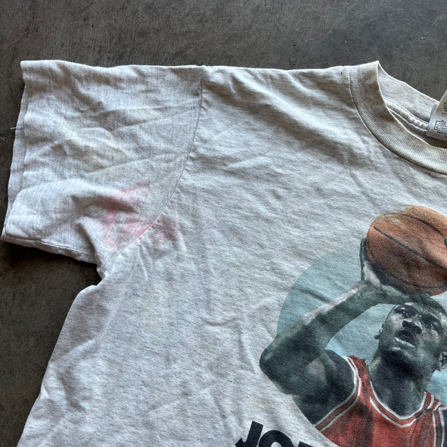 M 90s Stained Jordan Nike Tee