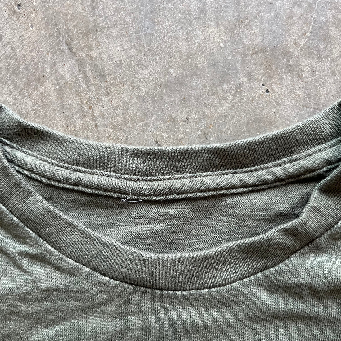 L 00s Alaska Tee