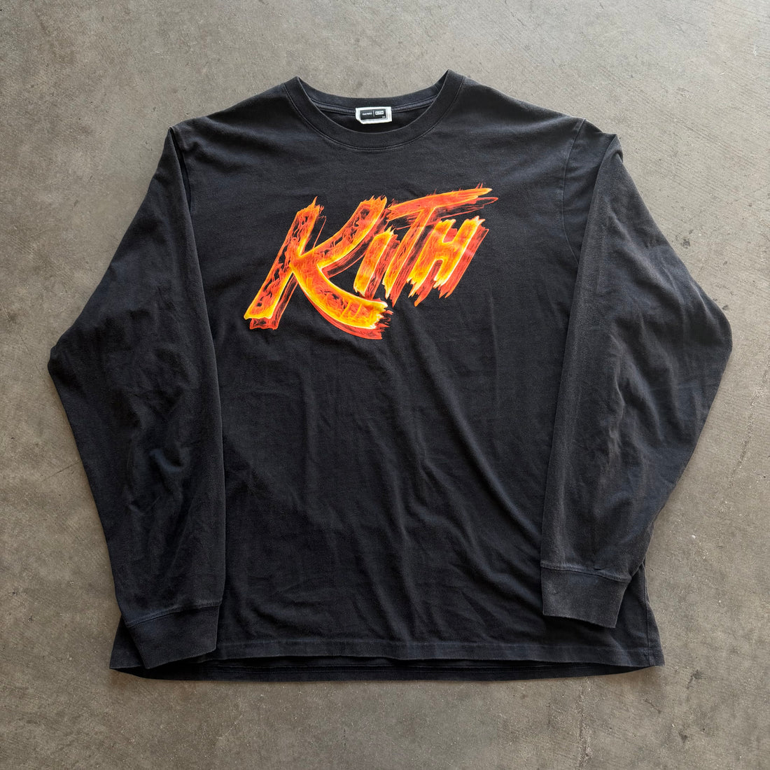 XXL Kith Capcom Street Fighter Flame L/S