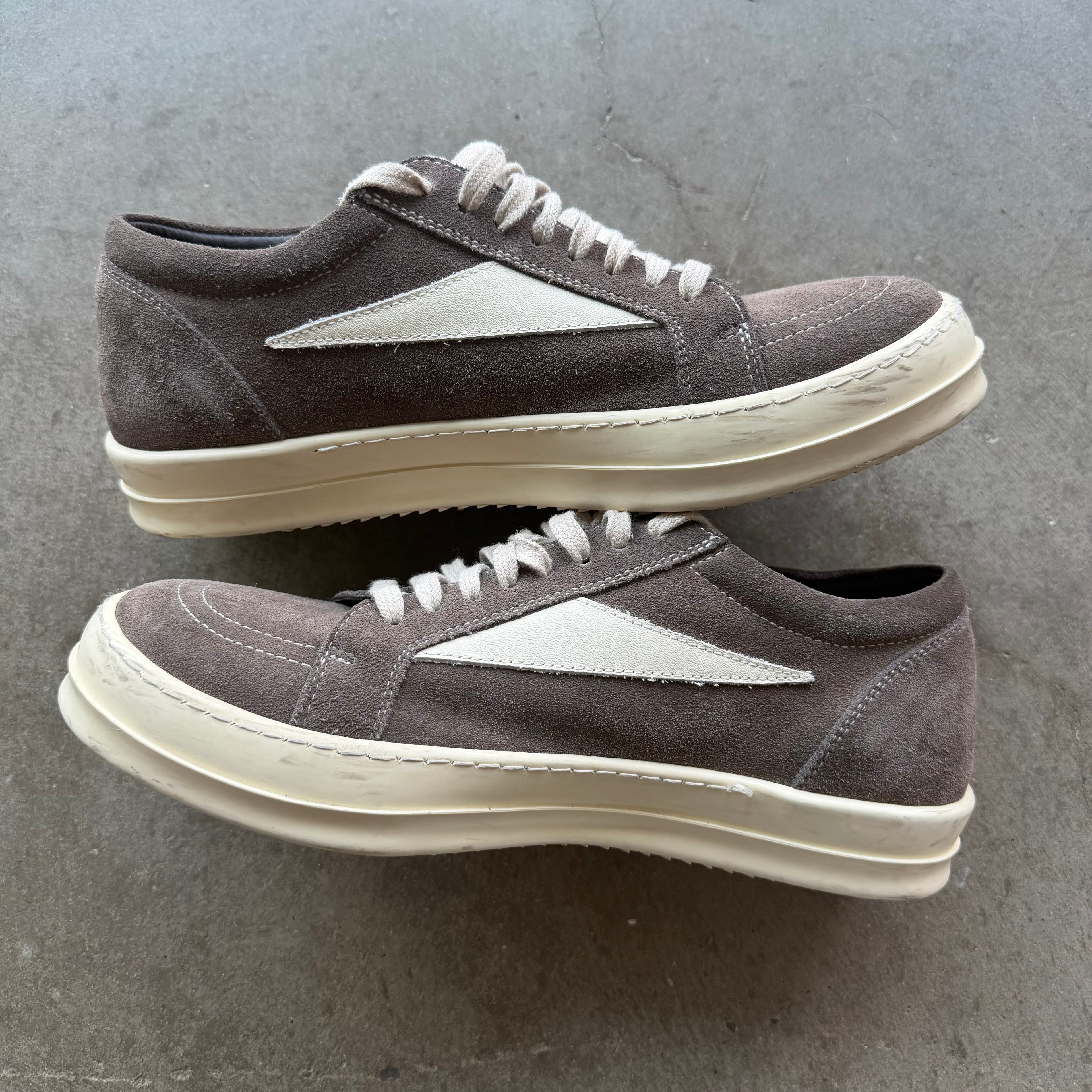 11 Rick Owens Vintage Sneaker Brown Suede