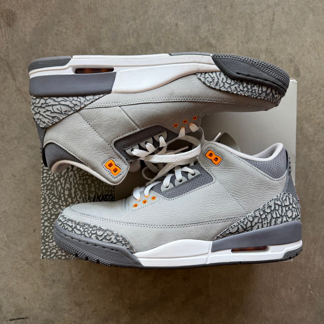 11 Used Jordan 3 Cool Grey