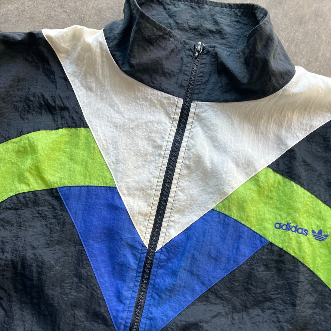L 80s Adidas Windbreaker
