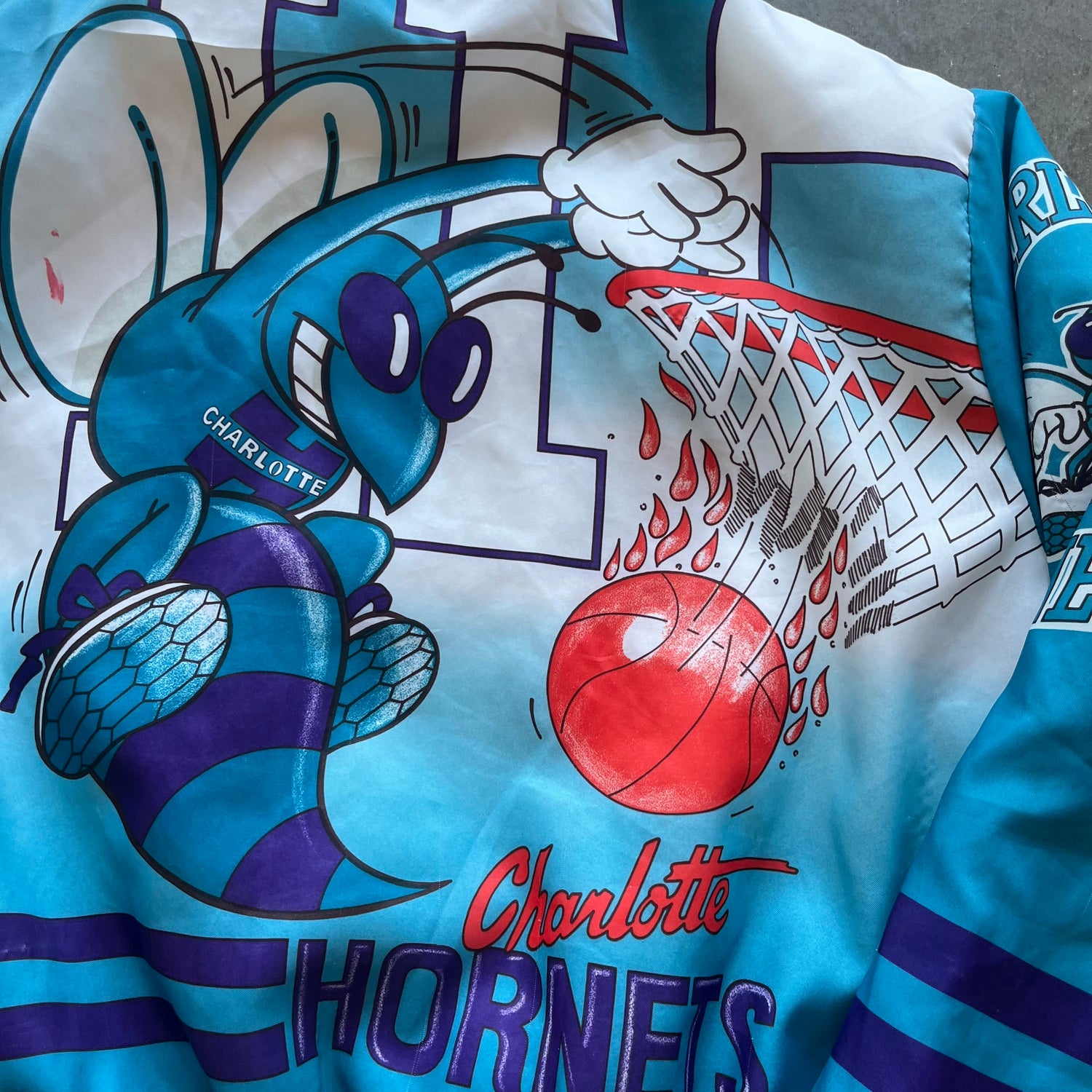 XL 90s Hornets Chalk Line Jacket