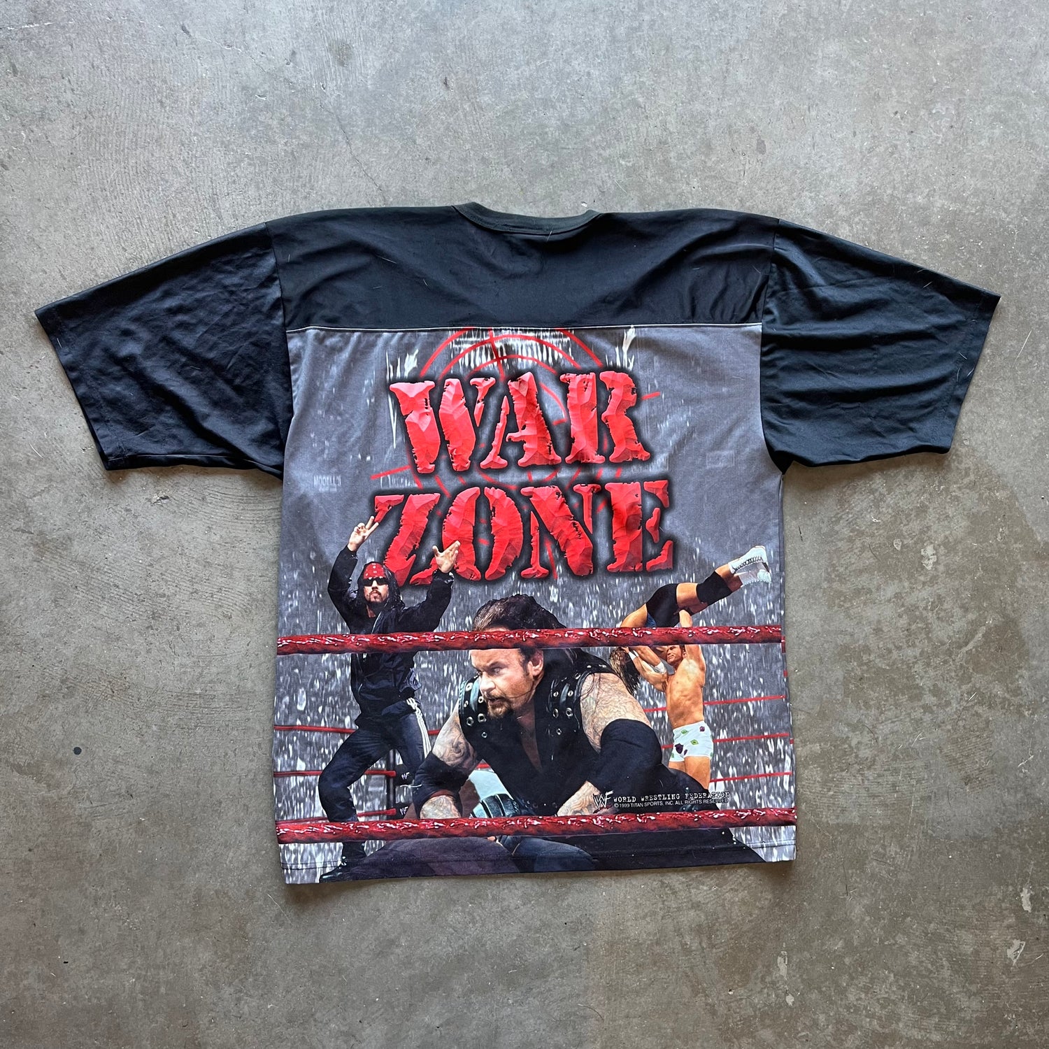 XL 99 WWF War Zone Jersey