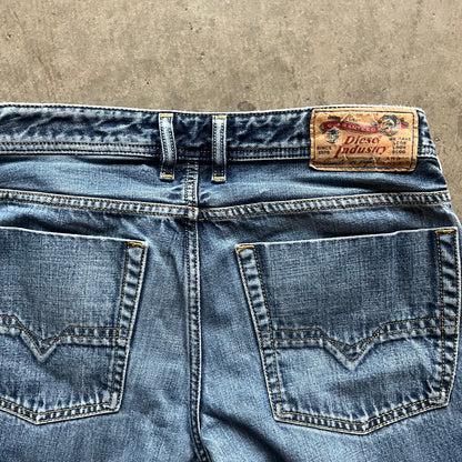 30x32 00s Diesel Jeans