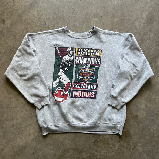 L 96 Indians Crewneck